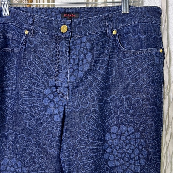 Escada Mandala Effect Print Blue Straight Leg Denim Size 44/L - Picture 2 of 13
